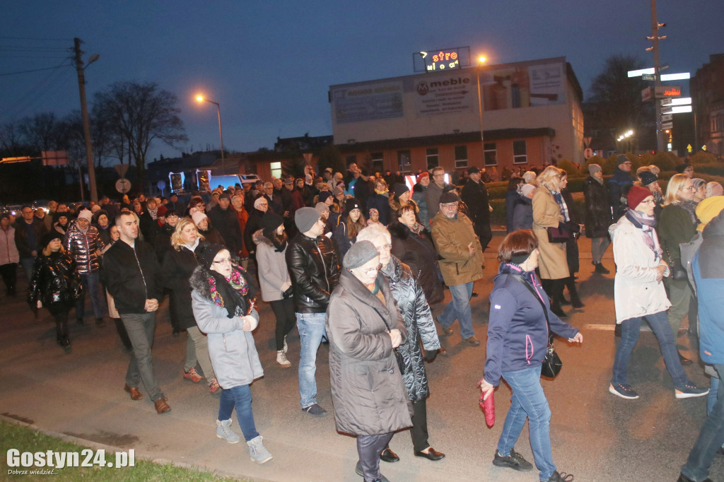 Drogi Krzyżowe w Gostyniu, Piaskach i Poniecu