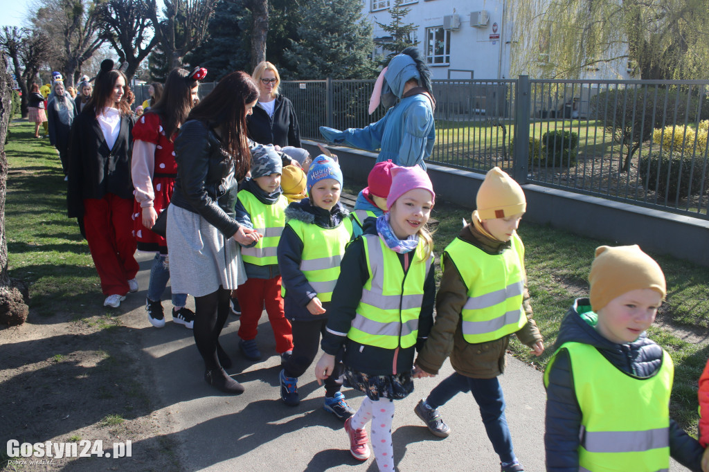 Zajączek dla przedszkolaków z MDM w Gostyniu