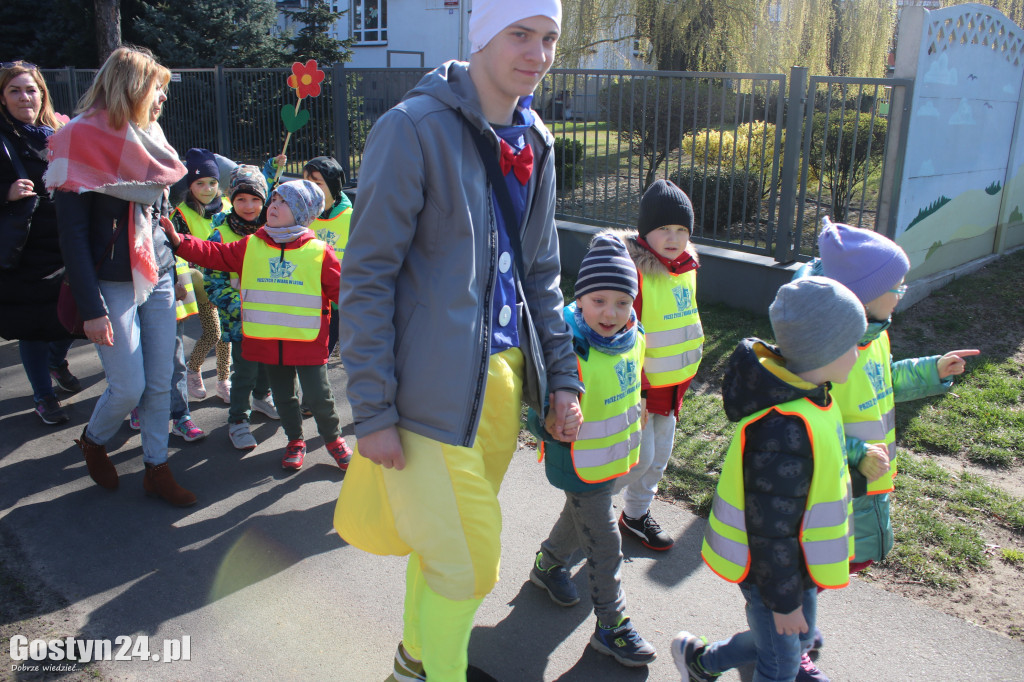 Zajączek dla przedszkolaków z MDM w Gostyniu