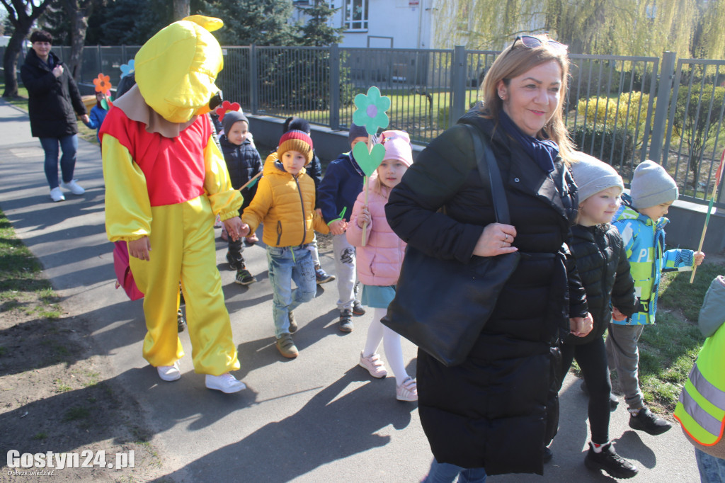 Zajączek dla przedszkolaków z MDM w Gostyniu