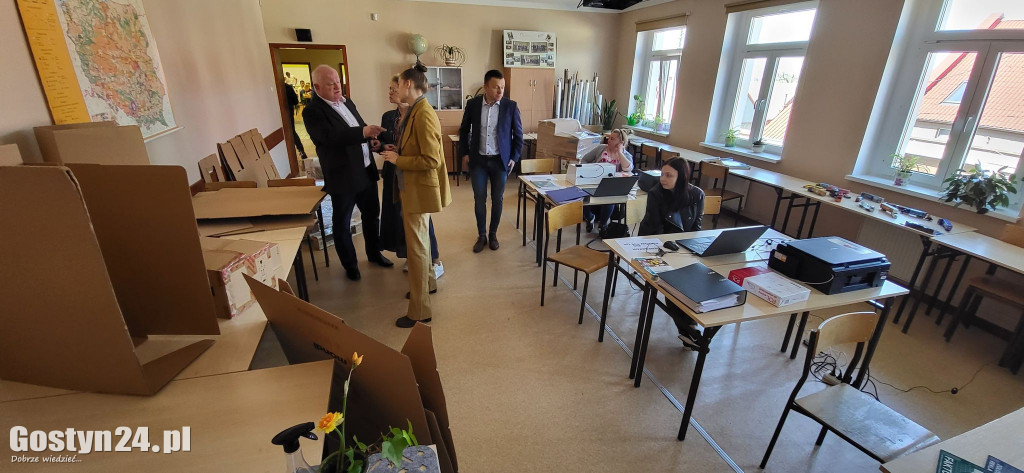 Postarali się bardzo. Drzwi Otwarte w ZSOiZ w Pogorzeli