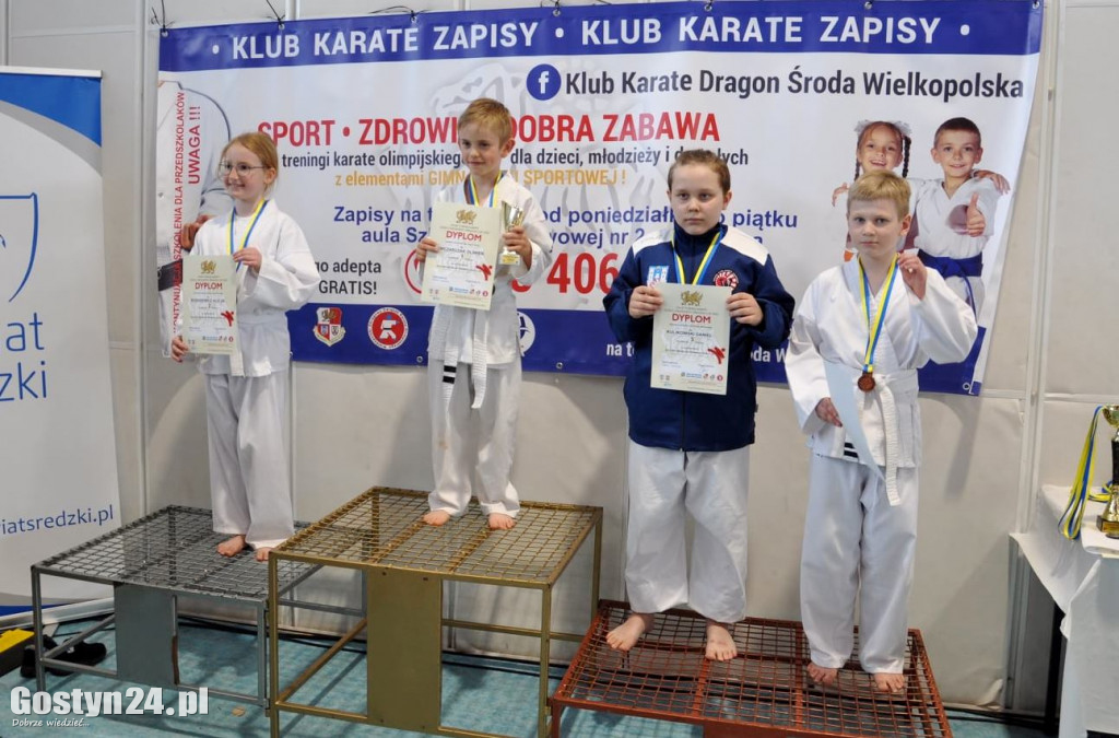 Zawodnicy TKKF Tęcza na Dragon Cup 2022