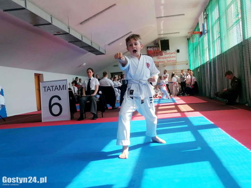 Zawodnicy TKKF Tęcza na Dragon Cup 2022