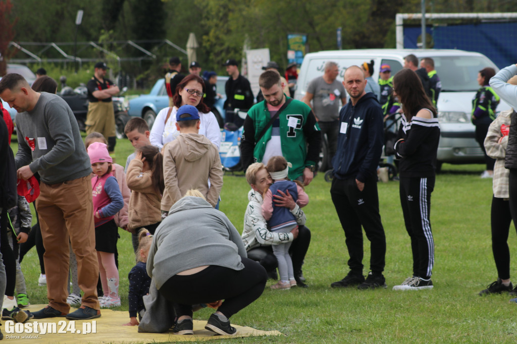 Impreza charytatywna na dzięczyńskim kompleksie