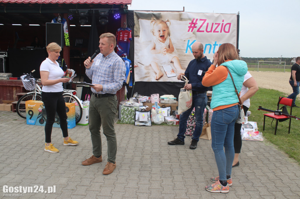 Impreza charytatywna na dzięczyńskim kompleksie