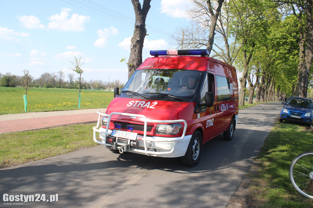 Rowerowa majówka i koncert przy wiatraku w Pępowie