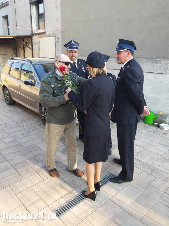 Tradycyjny capstrzyk strażacki ulicami Krobi