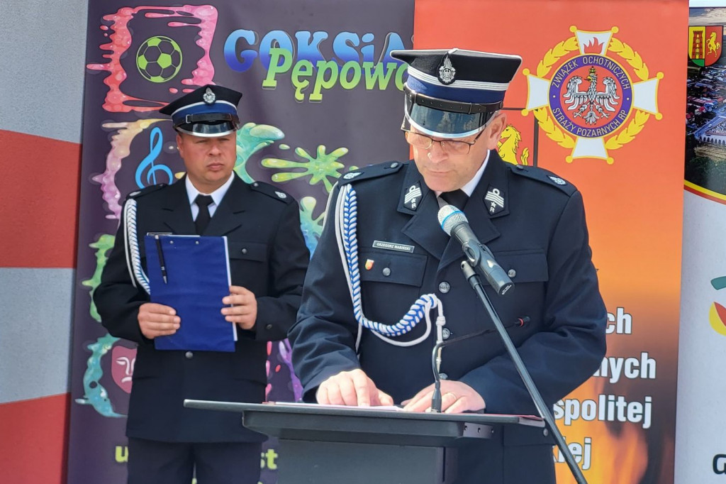Uroczystości nadania sztandaru dla OSP w Pępowie