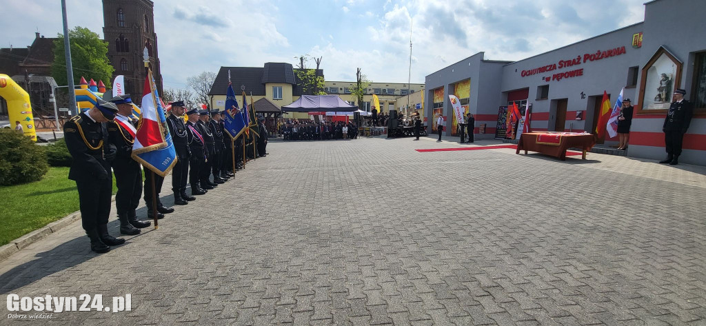 Uroczystości nadania sztandaru dla OSP w Pępowie