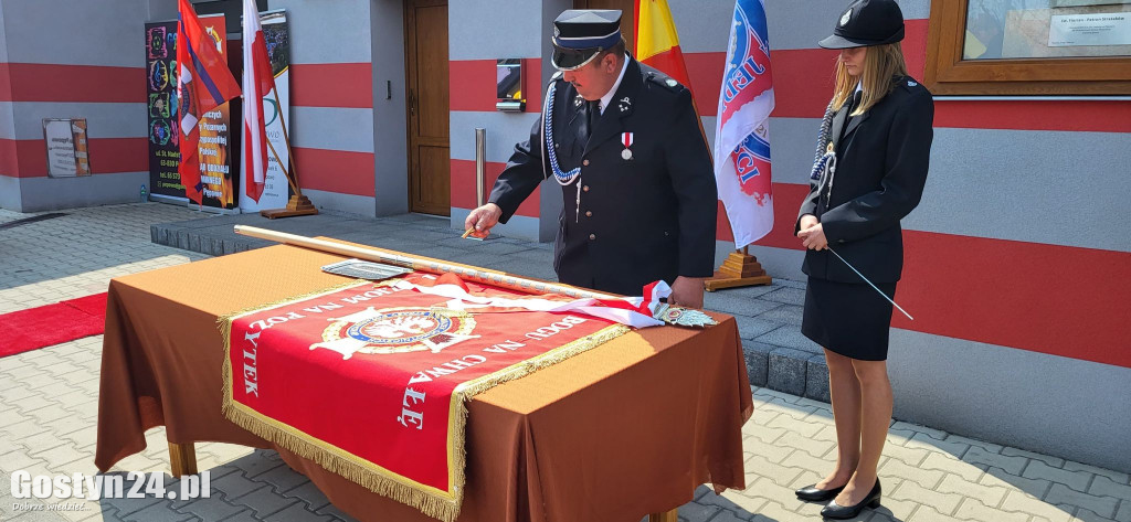 Uroczystości nadania sztandaru dla OSP w Pępowie