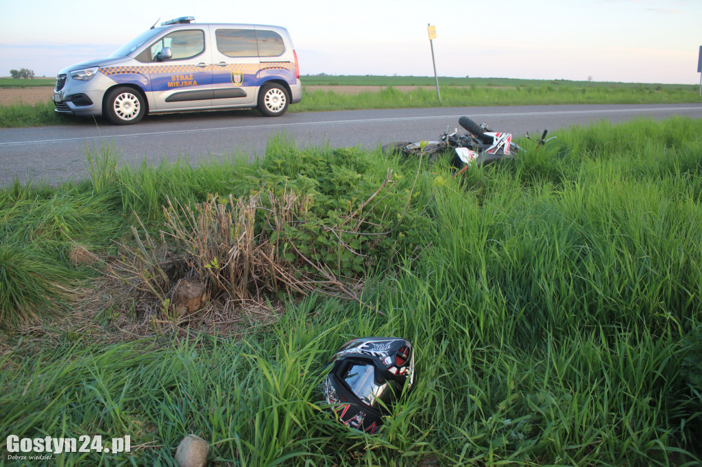 Wypadek na trasie wyścigu kolarskiego