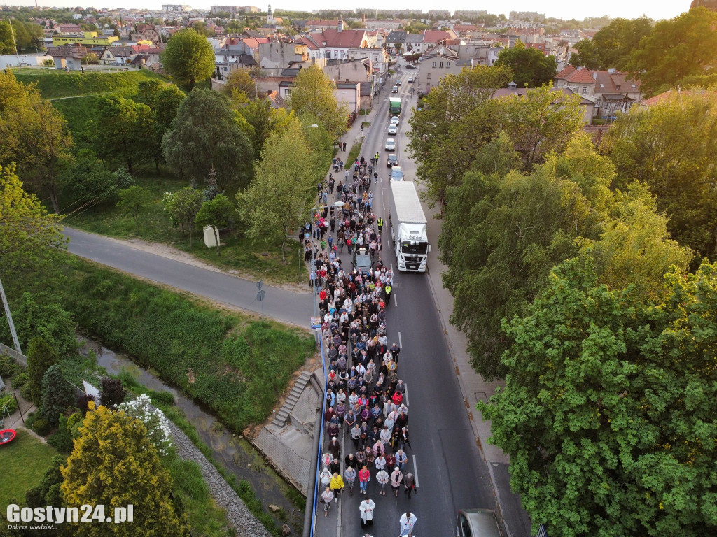 Pierwsza w tym roku procesja fatimska ulicami Gostynia