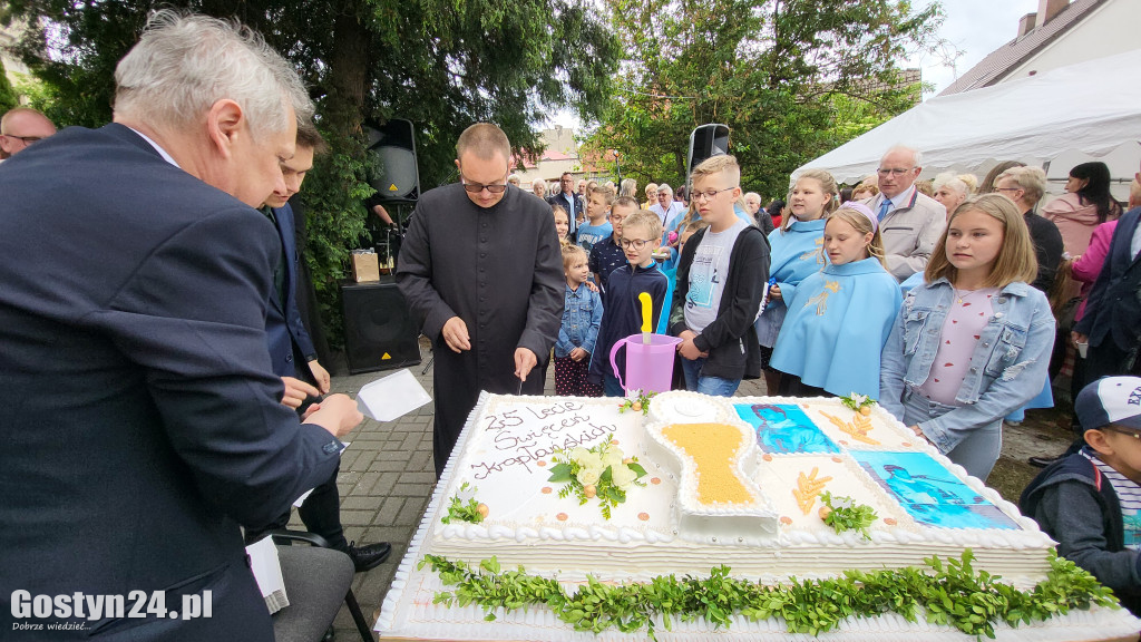 Ks. Krzysztof Szymandera świętuje 25-lecia kapłaństwa