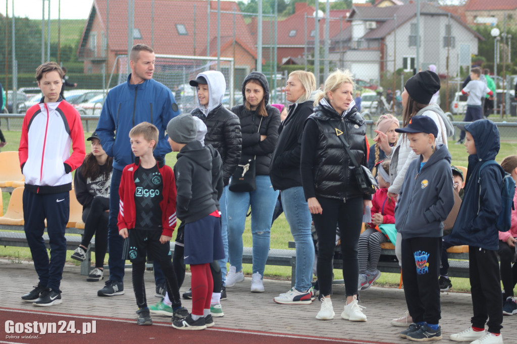 Bieg Bojanowskiego w Piaskach. Dzieci i młodzież