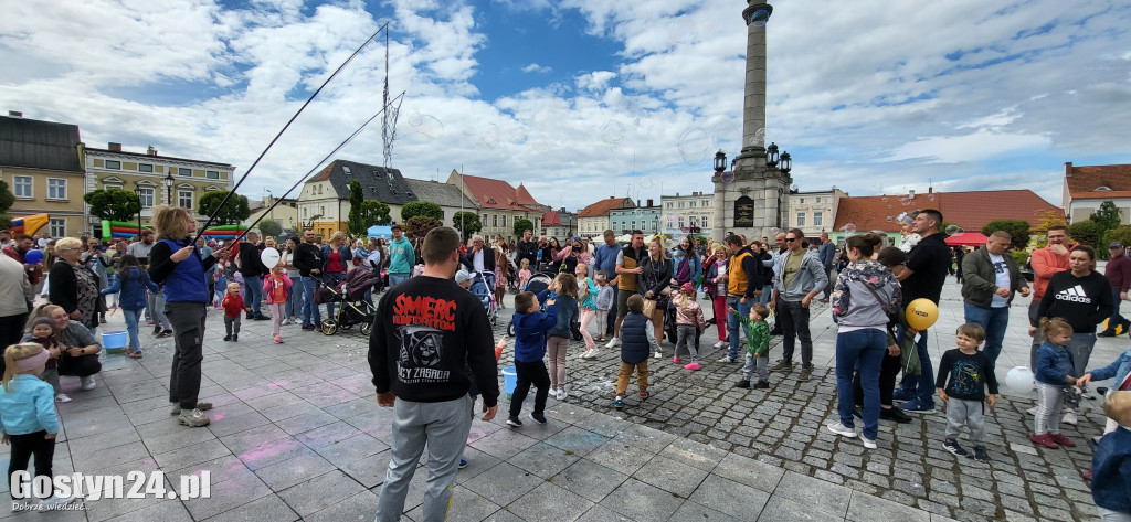 Kolorowo, ciepło i rodzinnie na rynku w Gostyniu