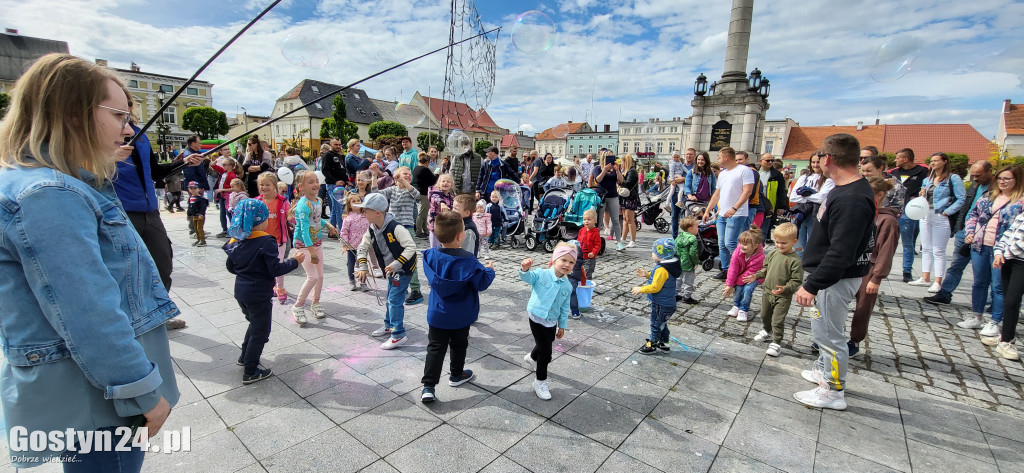 Kolorowo, ciepło i rodzinnie na rynku w Gostyniu