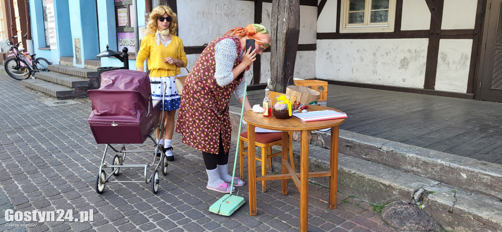 Gra Miejska w Poniecu i absurdy PRL-u