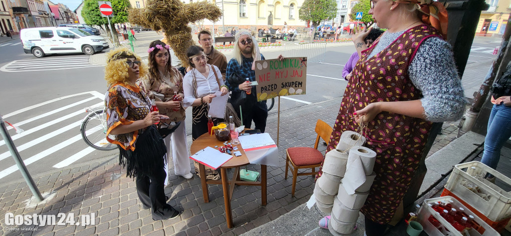 Gra Miejska w Poniecu i absurdy PRL-u