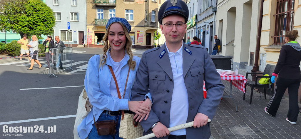 Gra Miejska w Poniecu i absurdy PRL-u