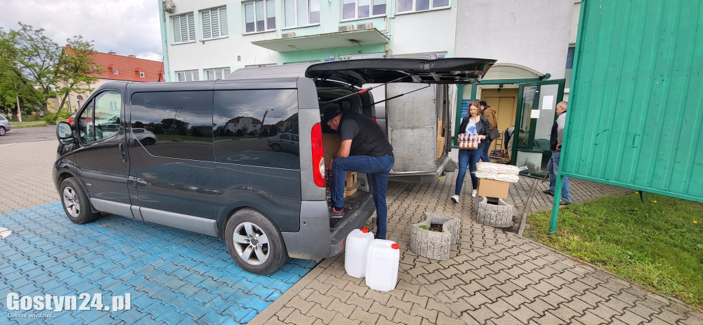 Kolejny transport pomocy humanitarnej z Gostynia  wyjechał do Ukrainy