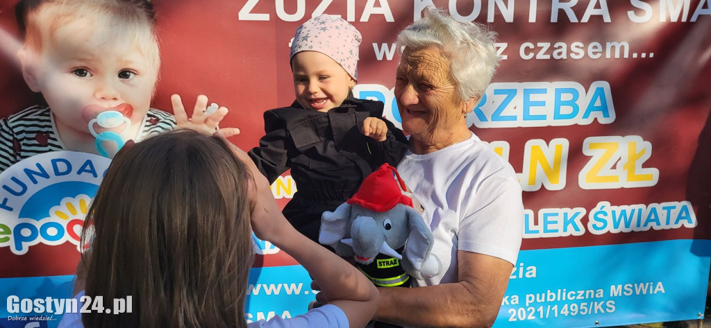 Biegnie 300 km dla Zuzi, z petycją do prezydenta