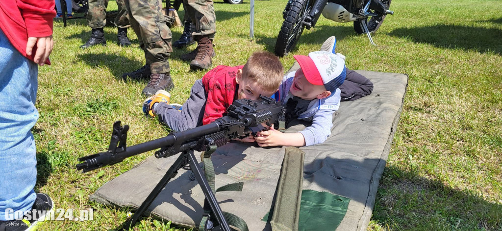 Dzień Dziecka z policją, strażakami , żołnierzami i ratownikami...