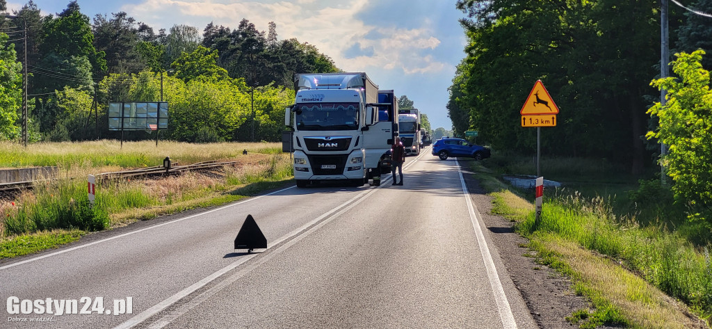 Wypadek na DK12 w Krzemieniewie. Na pomoc wezwano LPR