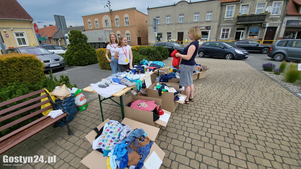 Kiermasz pełen dodatków i ubrań w Piaskach. Dla Zuzi