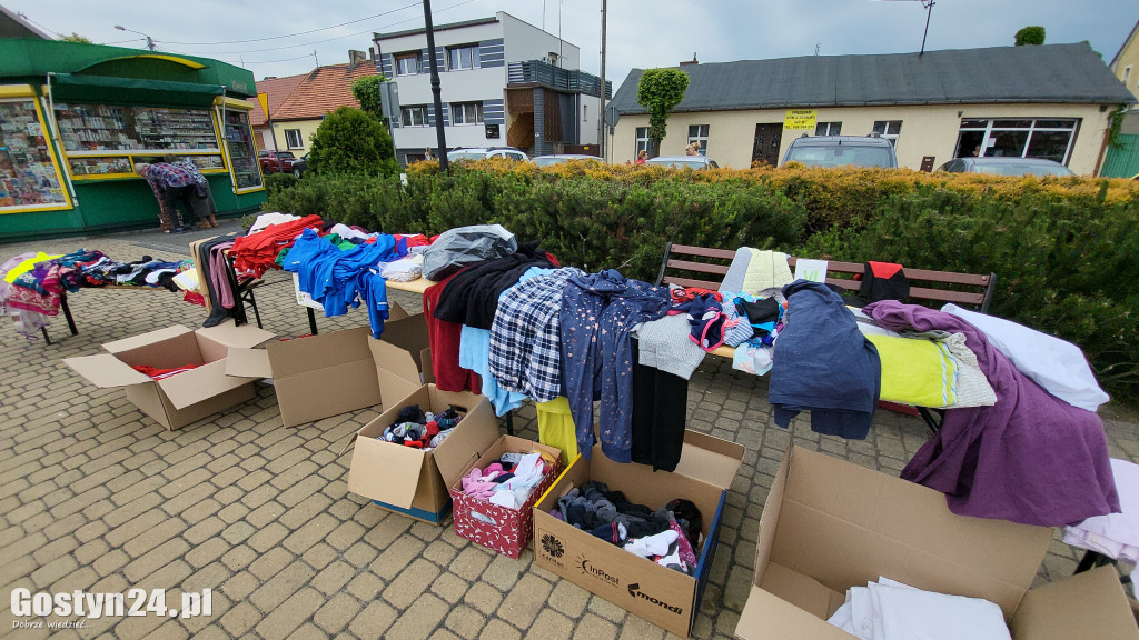 Kiermasz pełen dodatków i ubrań w Piaskach. Dla Zuzi