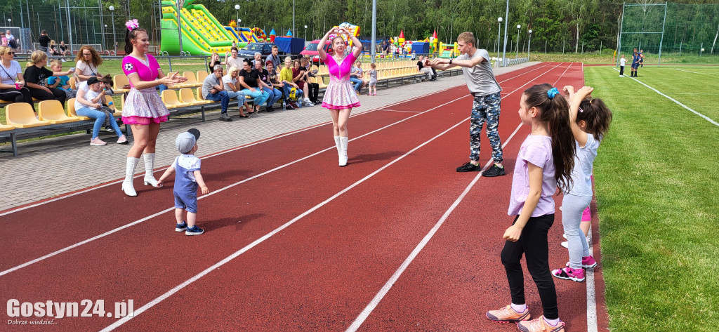 Dzień Dziecka w Piaskach i festyn dla Zuzi w SP 5 Gostyń