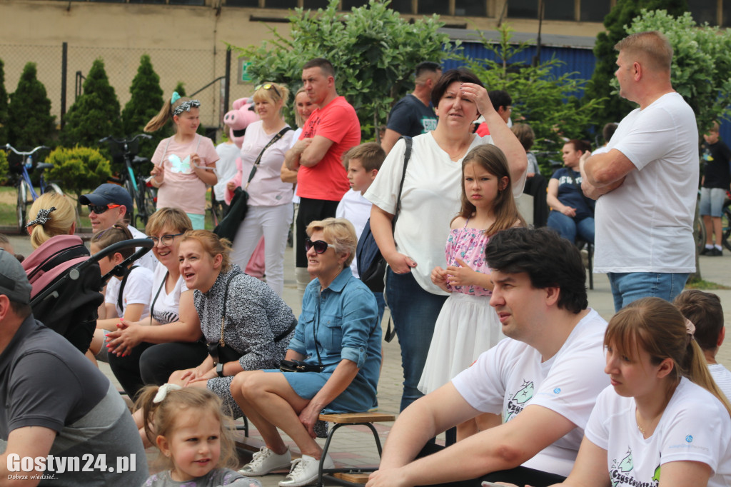 Dzień Dziecka w Piaskach i festyn dla Zuzi w SP 5 Gostyń