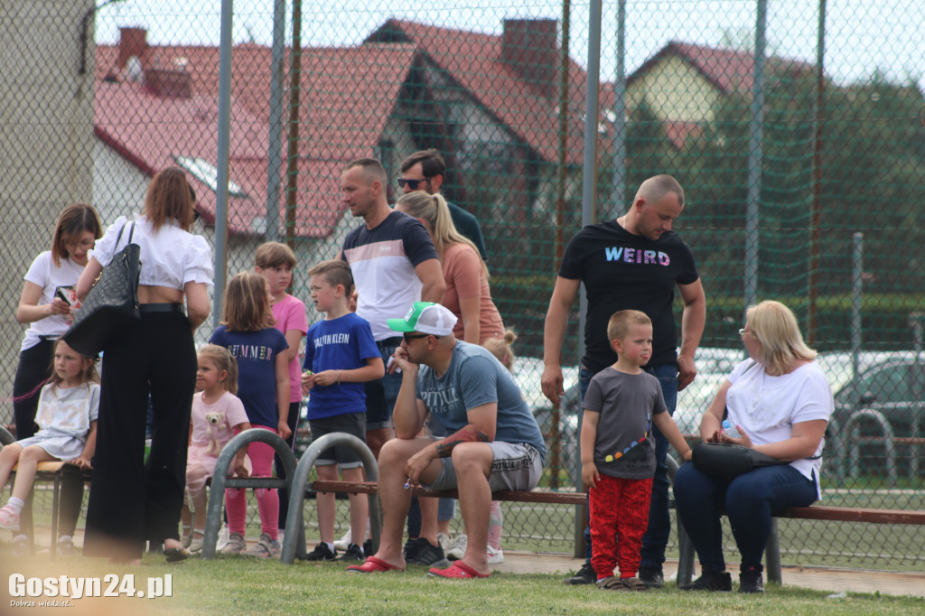 Dzień Dziecka w Piaskach i festyn dla Zuzi w SP 5 Gostyń