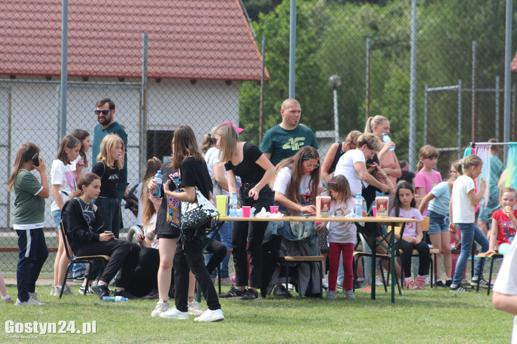 Dzień Dziecka w Piaskach i festyn dla Zuzi w SP 5 Gostyń