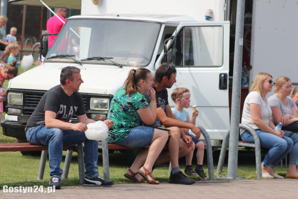Dzień Dziecka w Piaskach i festyn dla Zuzi w SP 5 Gostyń