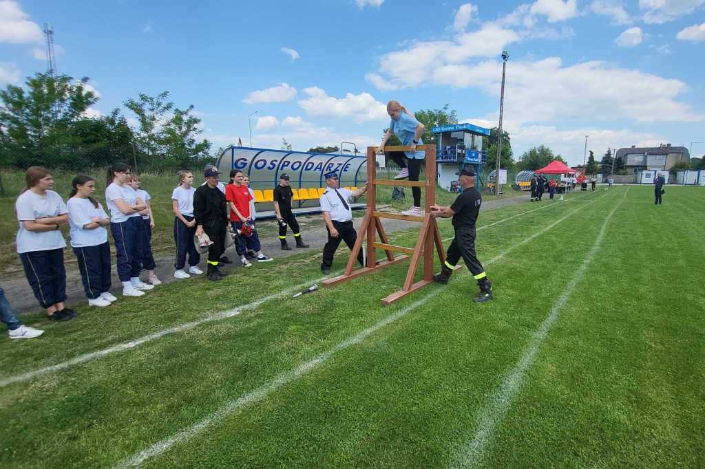 Zawody sportowo - pożarnicze w Piaskach