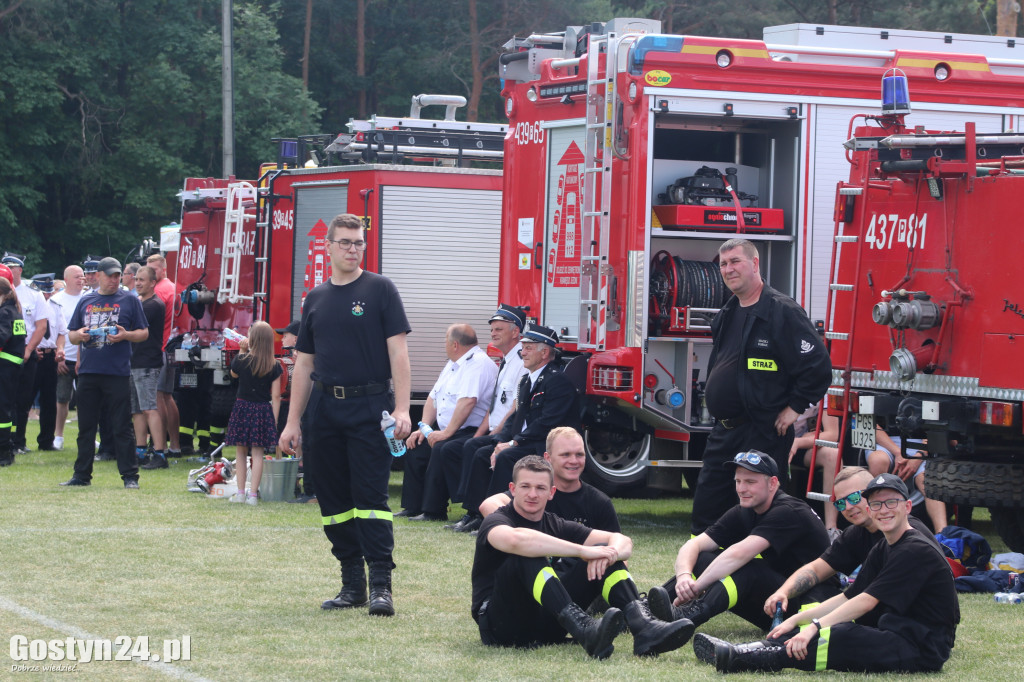 Zawody sportowo - pożarnicze w Piaskach