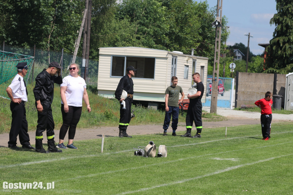 Zawody sportowo - pożarnicze w Piaskach