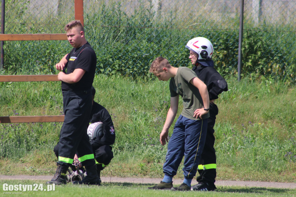 Zawody sportowo - pożarnicze w Piaskach