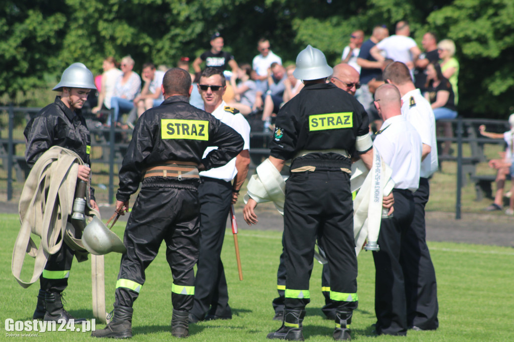 Zawody sportowo - pożarnicze w Poniecu