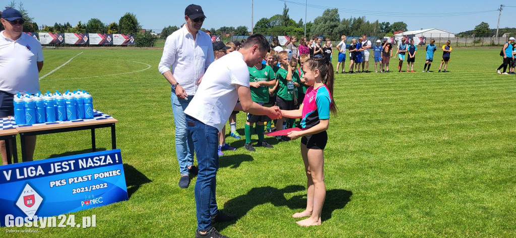 Klubowy piknik sportowy zawodników Piasta Poniec