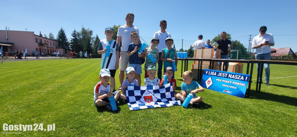 Klubowy piknik sportowy zawodników Piasta Poniec