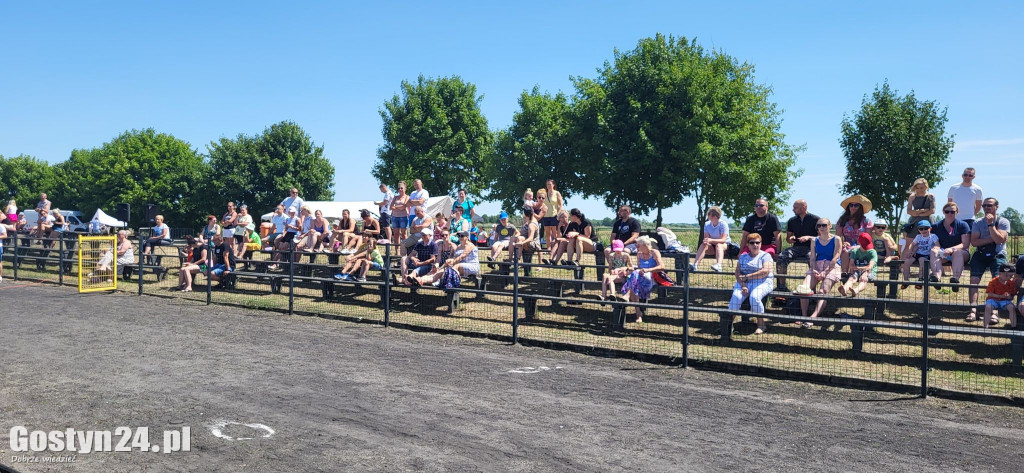 Klubowy piknik sportowy zawodników Piasta Poniec