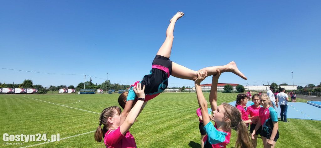 Klubowy piknik sportowy zawodników Piasta Poniec