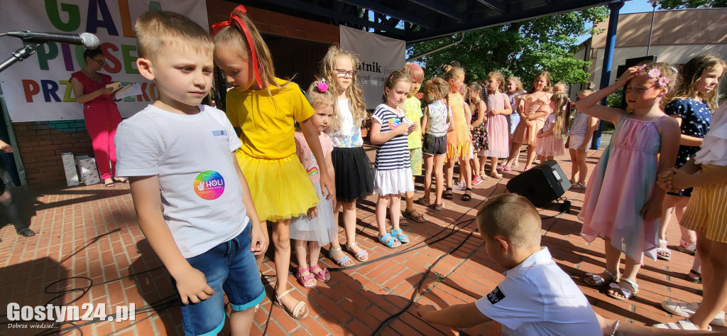Gala Piosenki Przedszkolnej i Festiwal Kolorów w Gostyniu