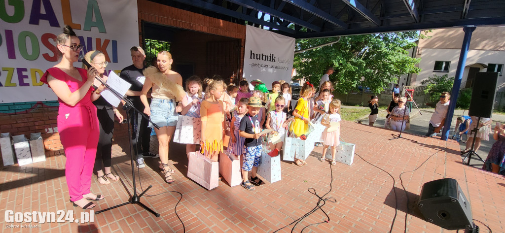 Gala Piosenki Przedszkolnej i Festiwal Kolorów w Gostyniu