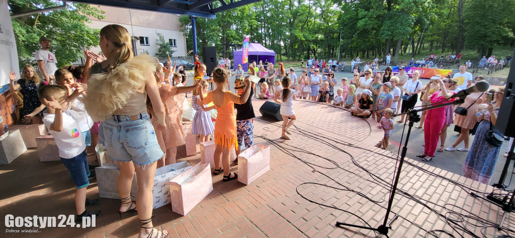 Gala Piosenki Przedszkolnej i Festiwal Kolorów w Gostyniu