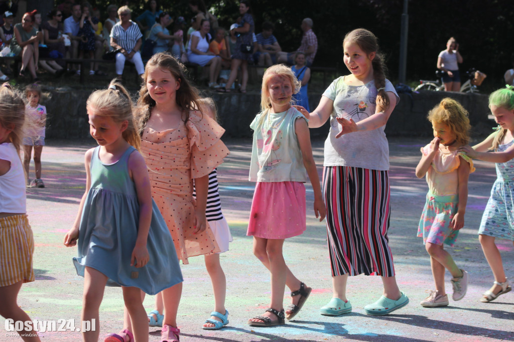 Gala Piosenki Przedszkolnej i Festiwal Kolorów w Gostyniu