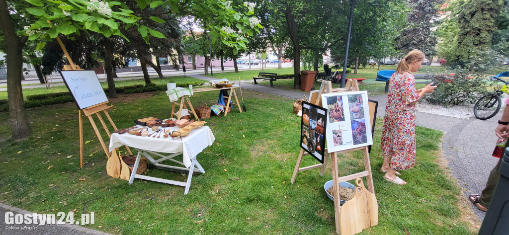 Kulturalny piknik w gostyńskich plantach