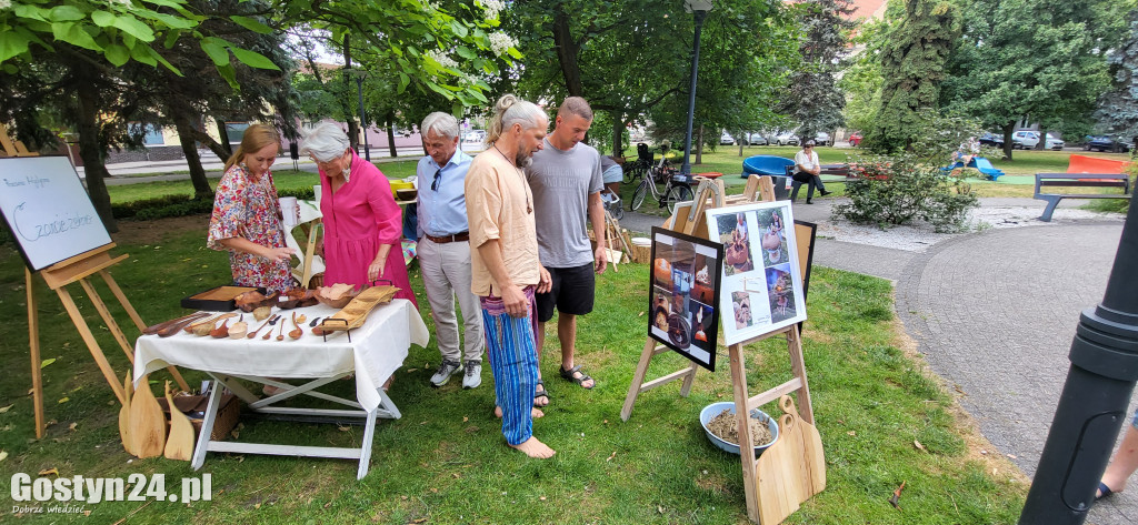 Kulturalny piknik w gostyńskich plantach