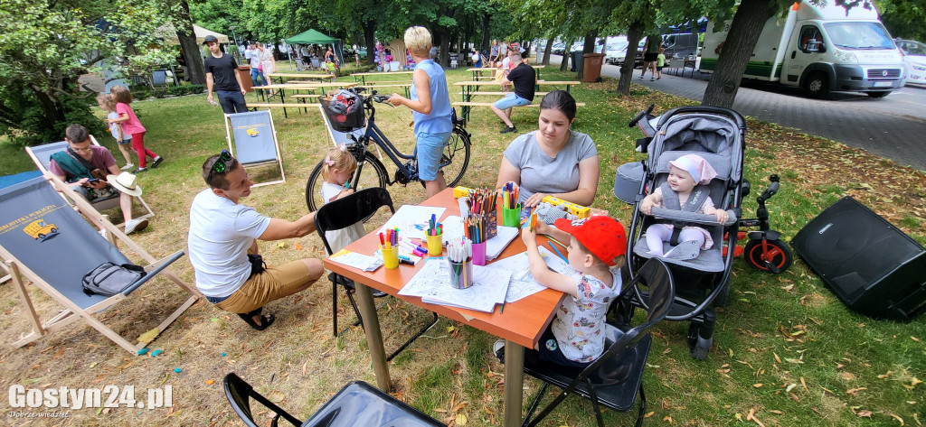 Kulturalny piknik w gostyńskich plantach